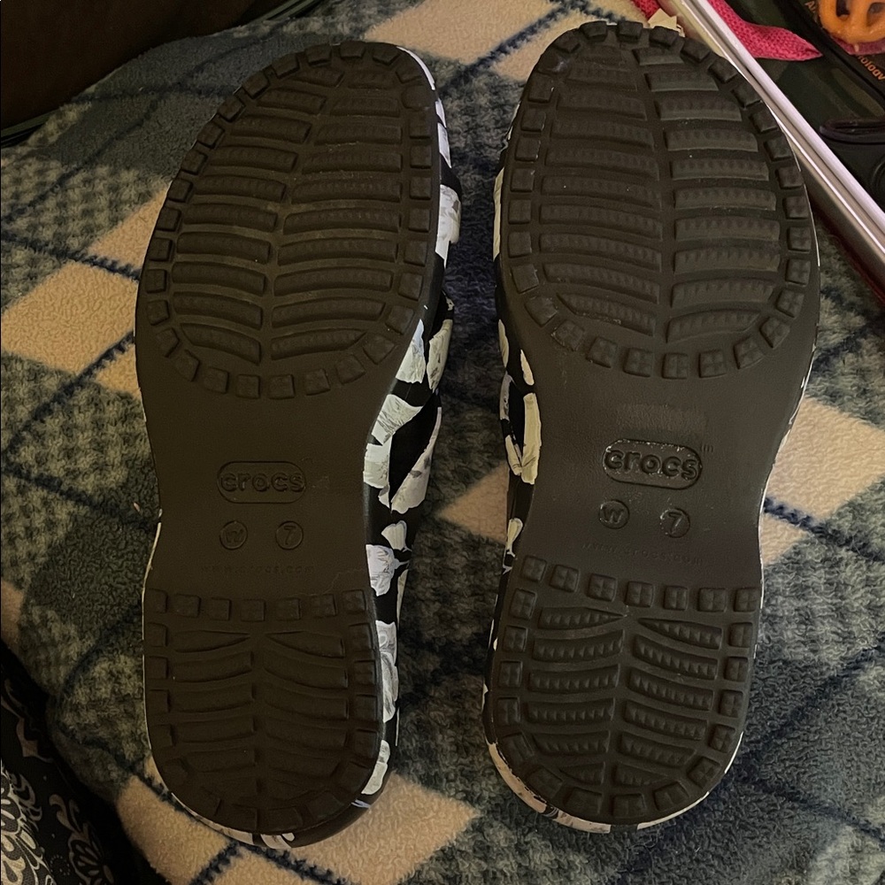 Floral croc slides - Picture 2 of 2